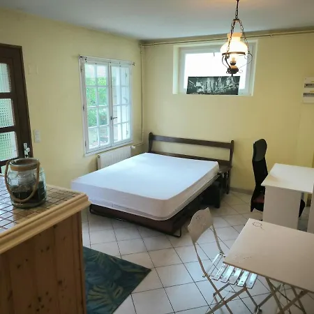 Independant Avec Jardin A 4min De La Gare